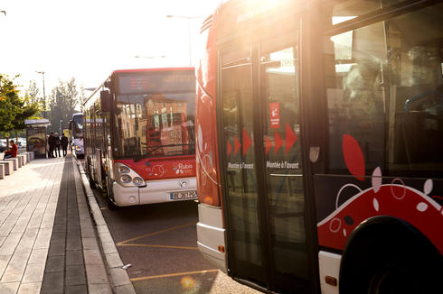 Photo bus urbain Rubis à Bourg-en-Bresse